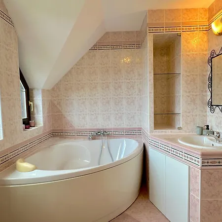 Mezonet Lomnica - アパート