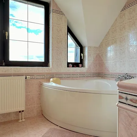 Mezonet Lomnica - * タトランスカ・ ロムニツァ