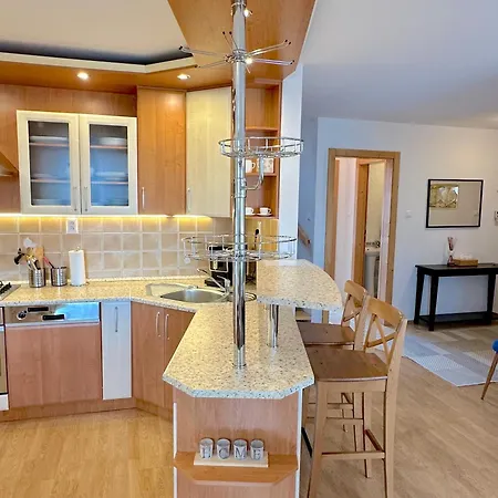 아파트 Mezonet Lomnica - *