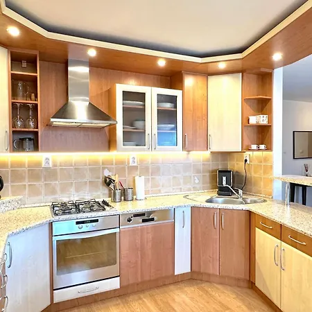 Mezonet Lomnica - アパート